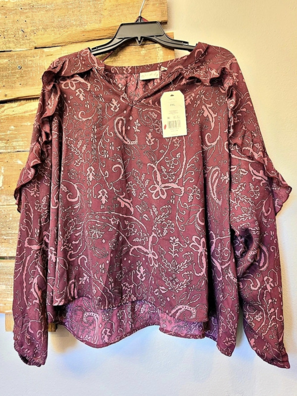 Wonderly blouse NWT PXL